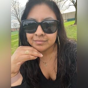 Meet your Posher, Belèn